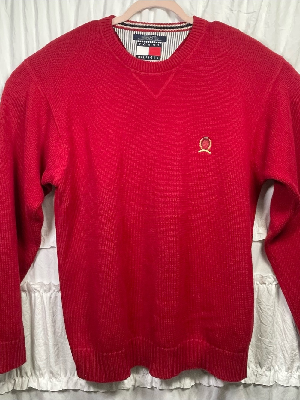Vintage Tommy Hilfiger Crest Logo Knit Sweater Size Large Red 100% Cotton 90s
